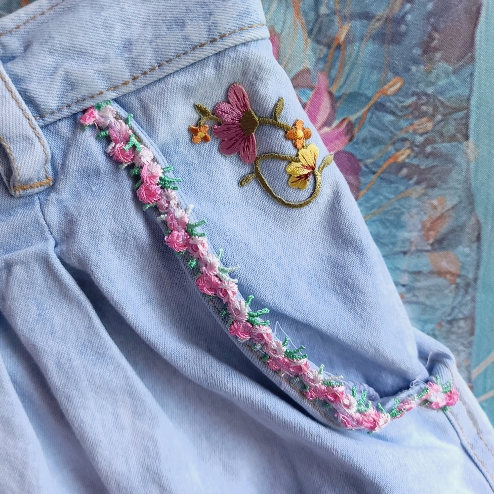 Vintage High-waisted Cottagecore Denim Shorts Reworked - Picture 9 of 14